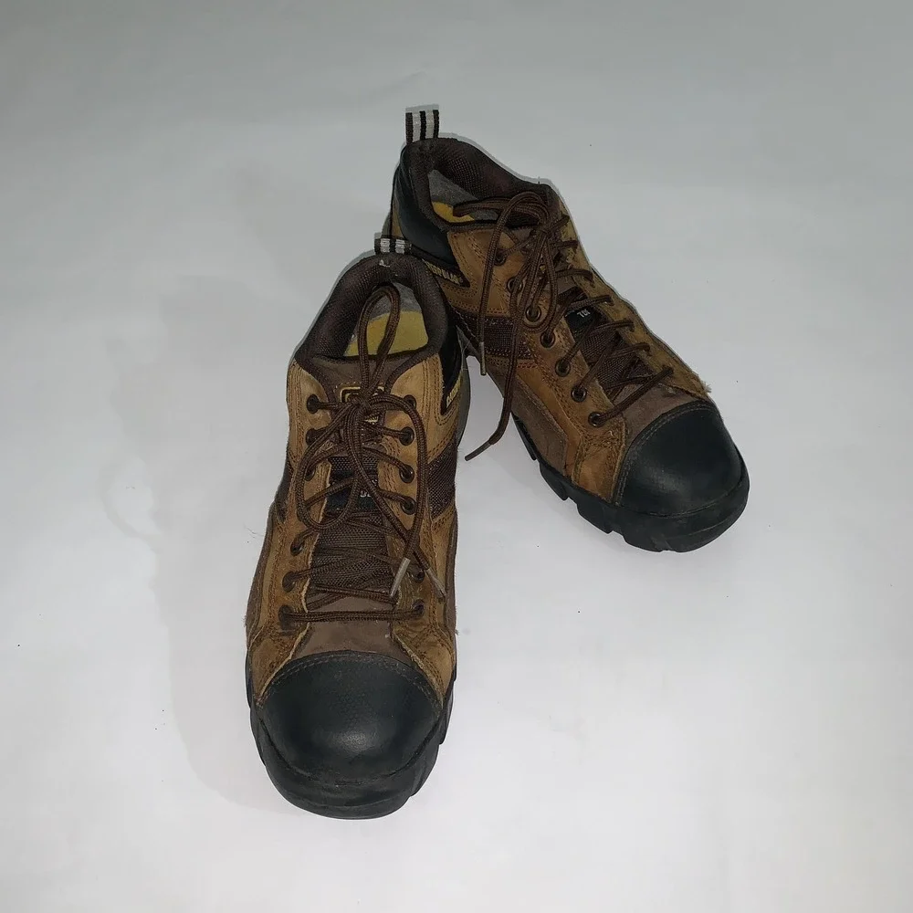 Caterpillar Argon Boots Mens 8.5 Leather Safety Toe Work Slip Resistant P89957